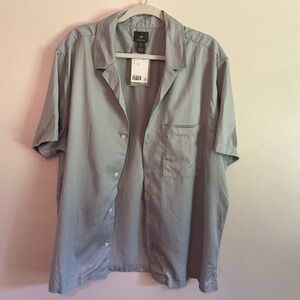 Men’s Button Down Shirt